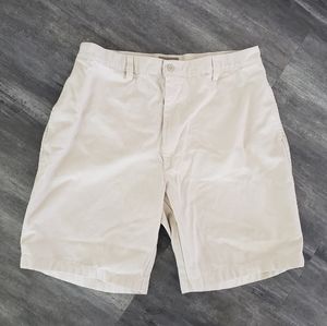 Beige Casual Arrow Khaki Short